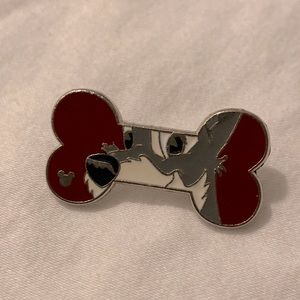 Disney Pin Lady And The Tramp Lady Dog Bone Hidden Mickey Grey Mutt